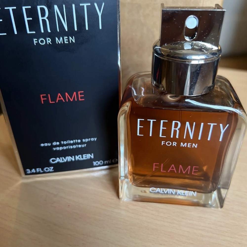 Eternity Flame 3.4 oz full bottle right on time for the holidays!